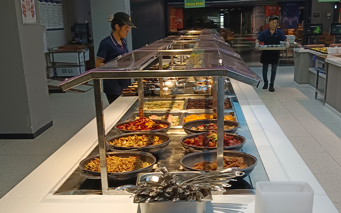 自助食堂環境