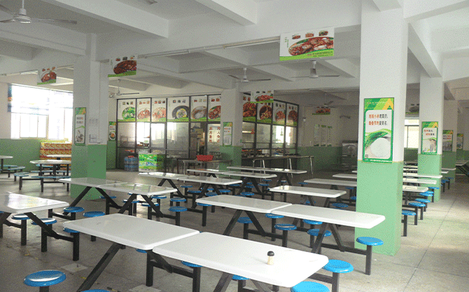 晉江嘉年華公司,晉江嘉年華公司食堂圖片,晉江嘉年華公司食堂環(huán)境,味萊客餐飲公司,食堂現(xiàn)場圖片